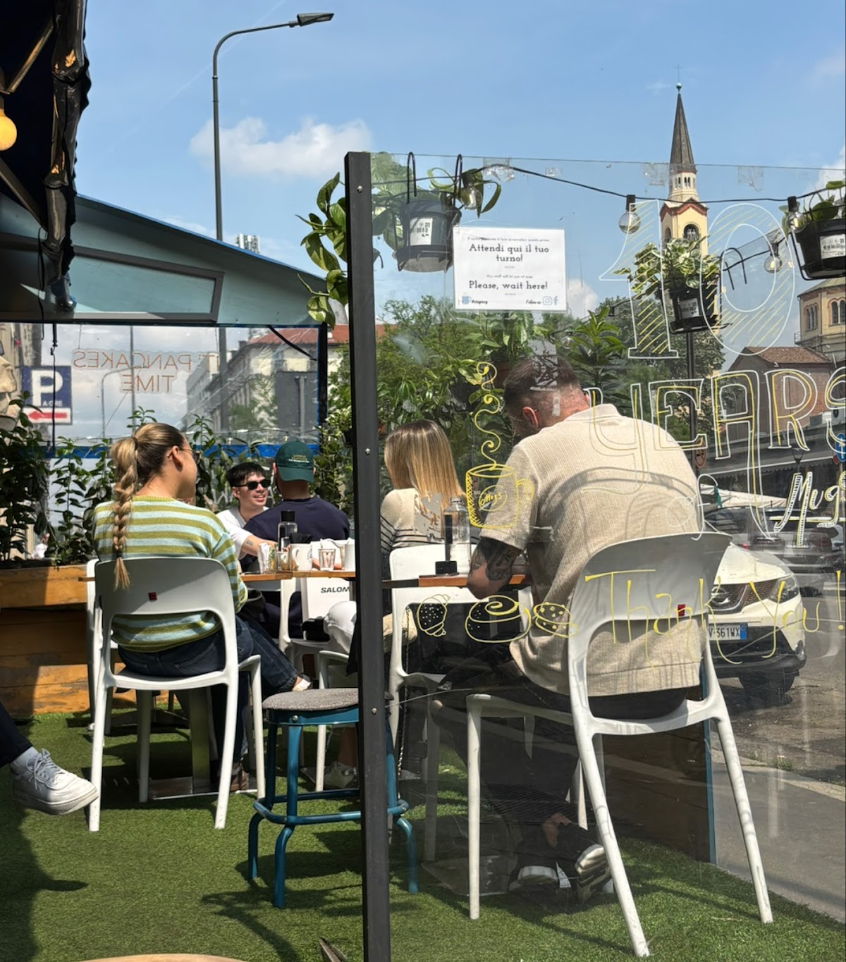 Mugs & co. Cozy cafe and Bakery — cafe in Milan