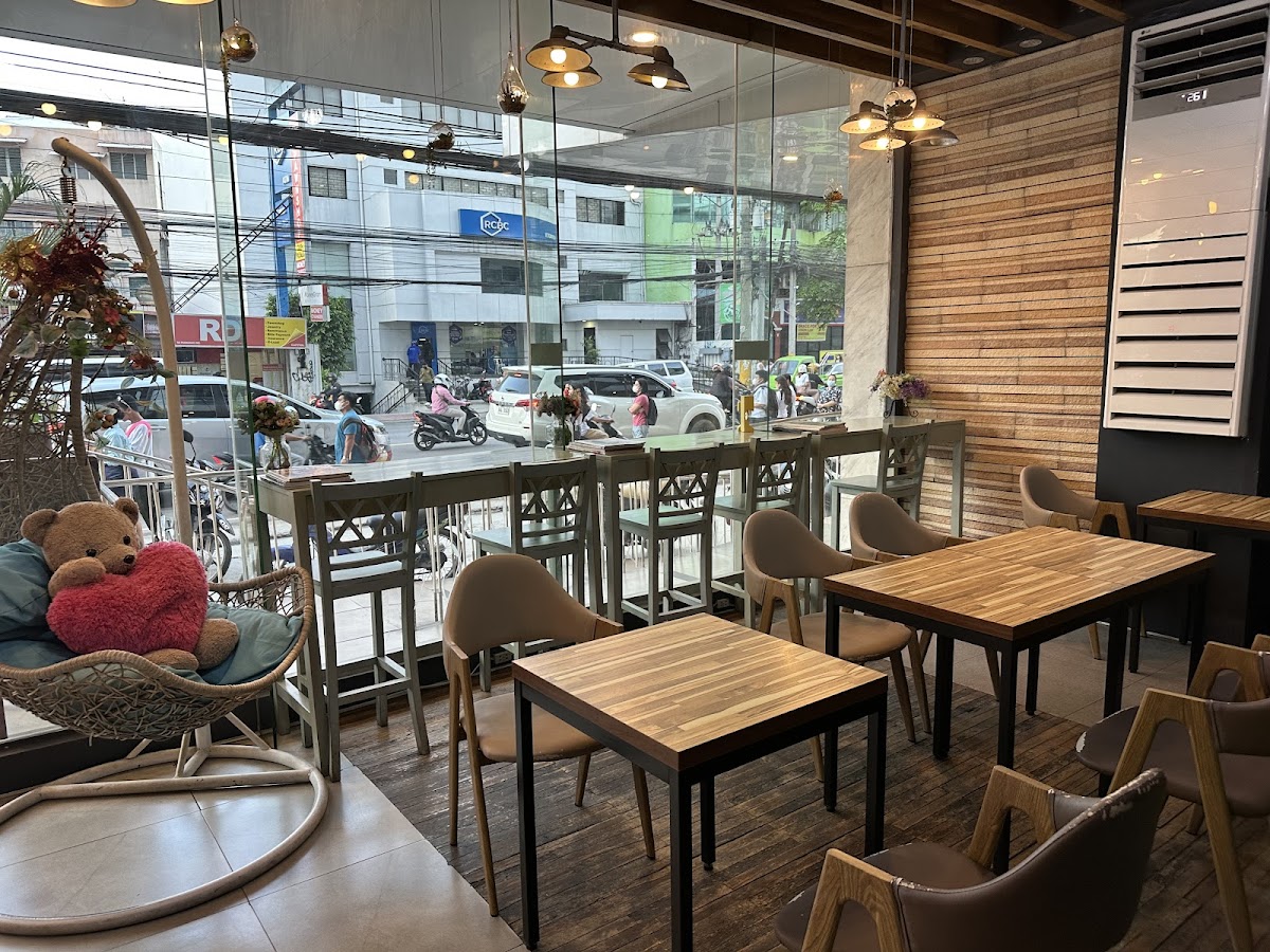 Cafe Talk Library