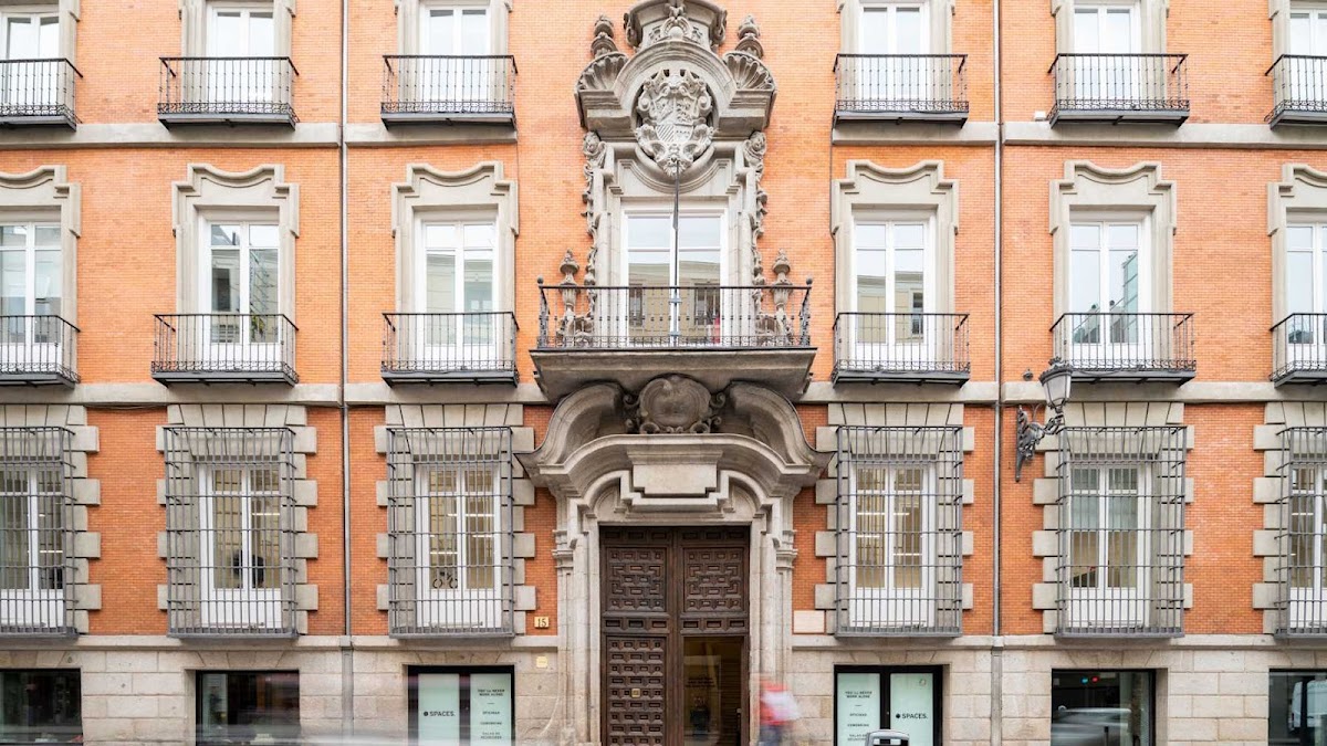 Spaces Las Cortes