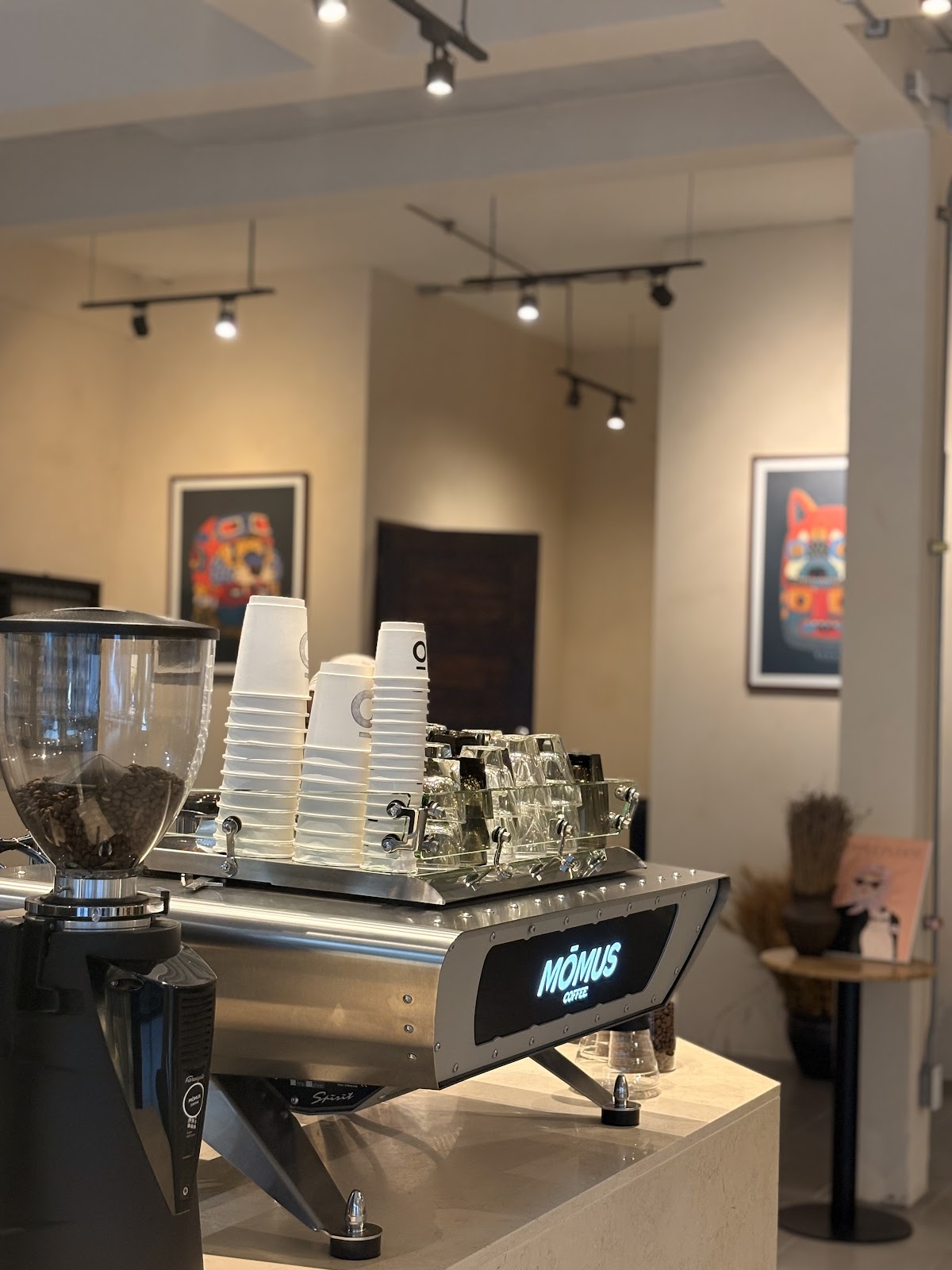 MŌMUS coffee - Halal