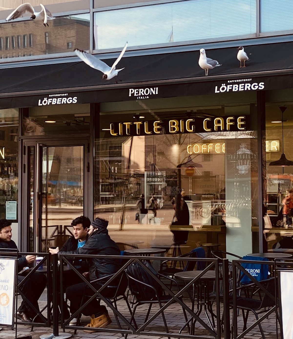 Little Big Cafe BAR