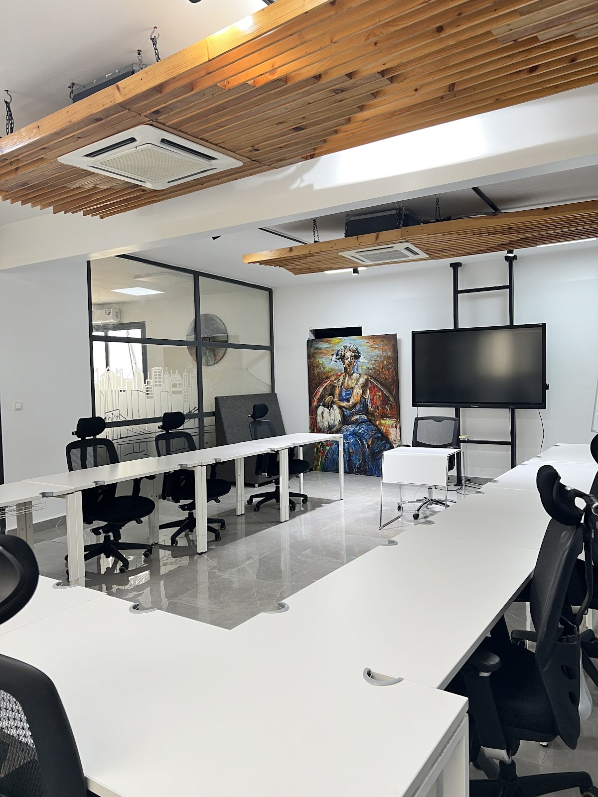 Les salles d'Africa Outsourcing — coworking in Dakar