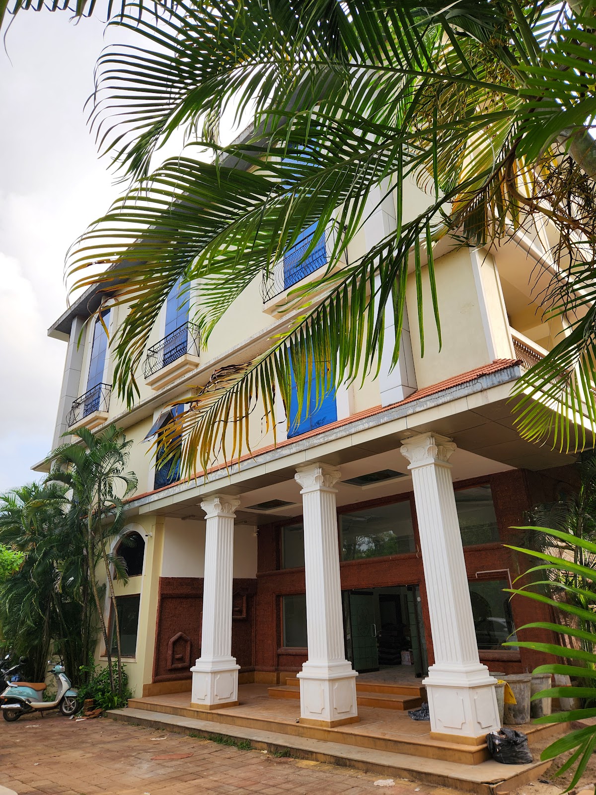 The Palm House Goa - Co-working and Co-Living Community Space