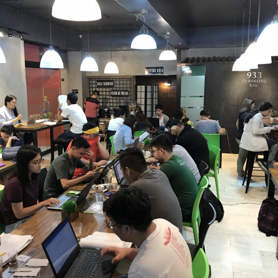 933 Coworking Cafe