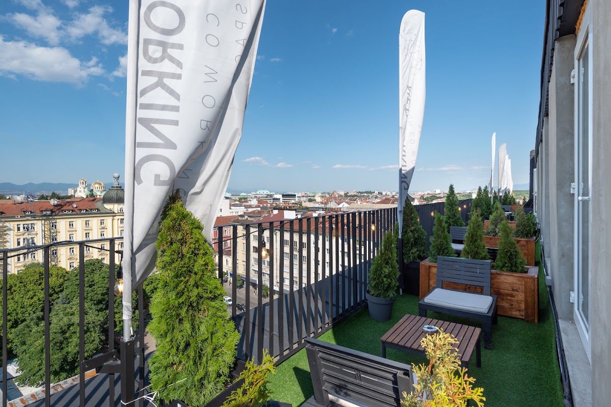 NETWORKING Premium Coworking & Event Spaces (Gurko Panorama Rooftop)