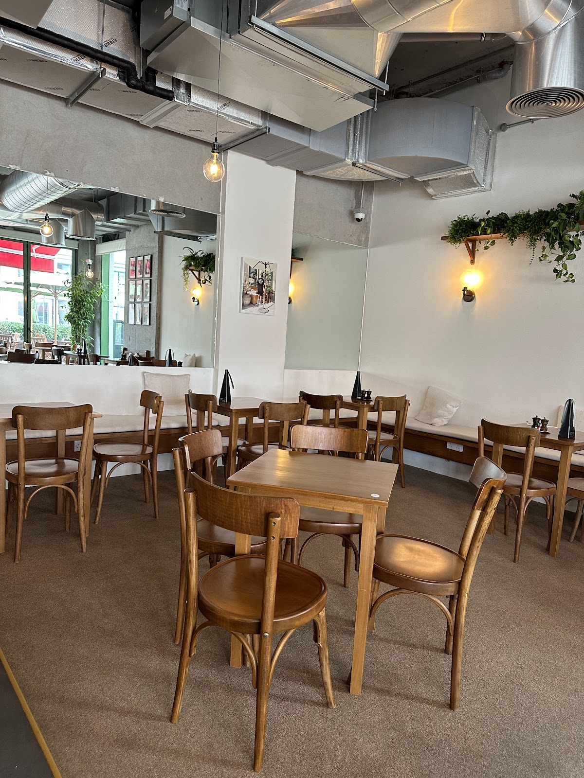 Harvest Coffee | West Walk