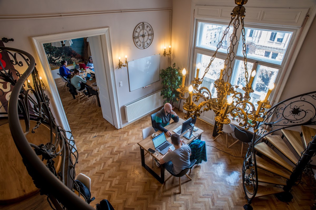 Muse Közösségi Iroda - coworking iroda, tárgyaló, workshop helyszín, eseménytér