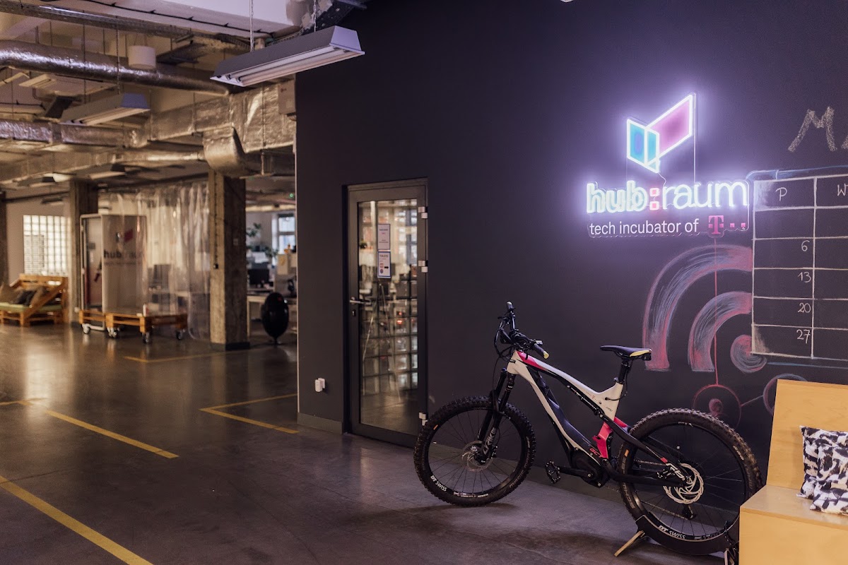 hub:raum Kraków