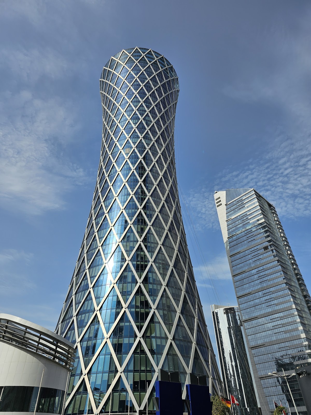 Servcorp Tornado Tower - Coworking, Offices, Virtual Offices & Meeting Rooms