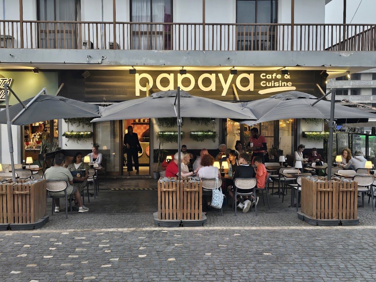Papaya Cafe Cabo Verde