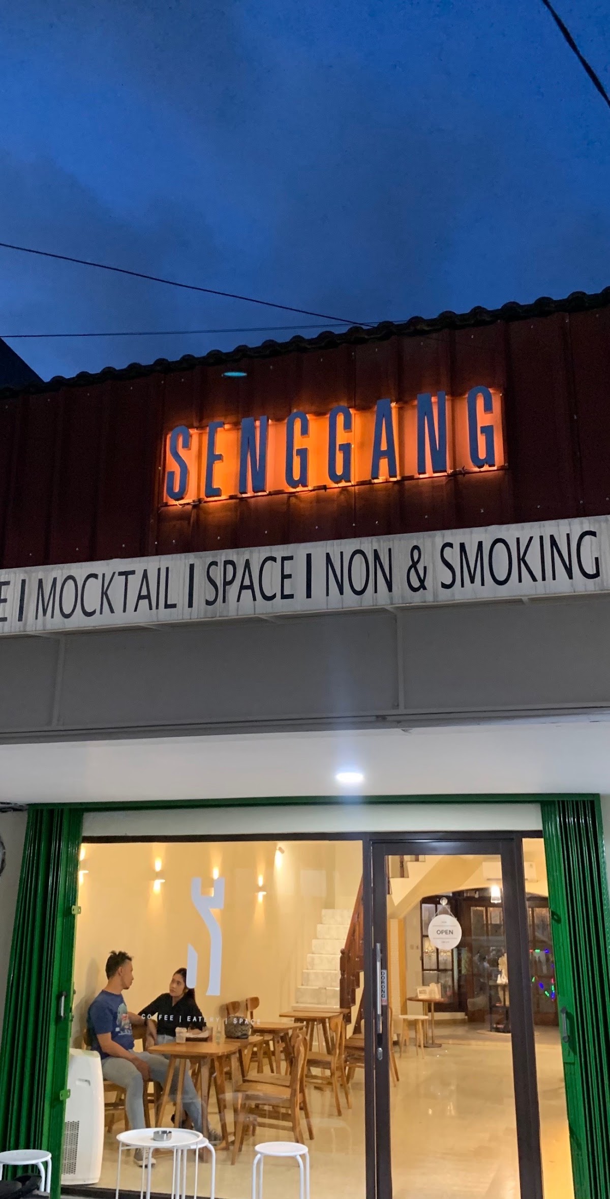 SENGGANG Coffee & Pastry
